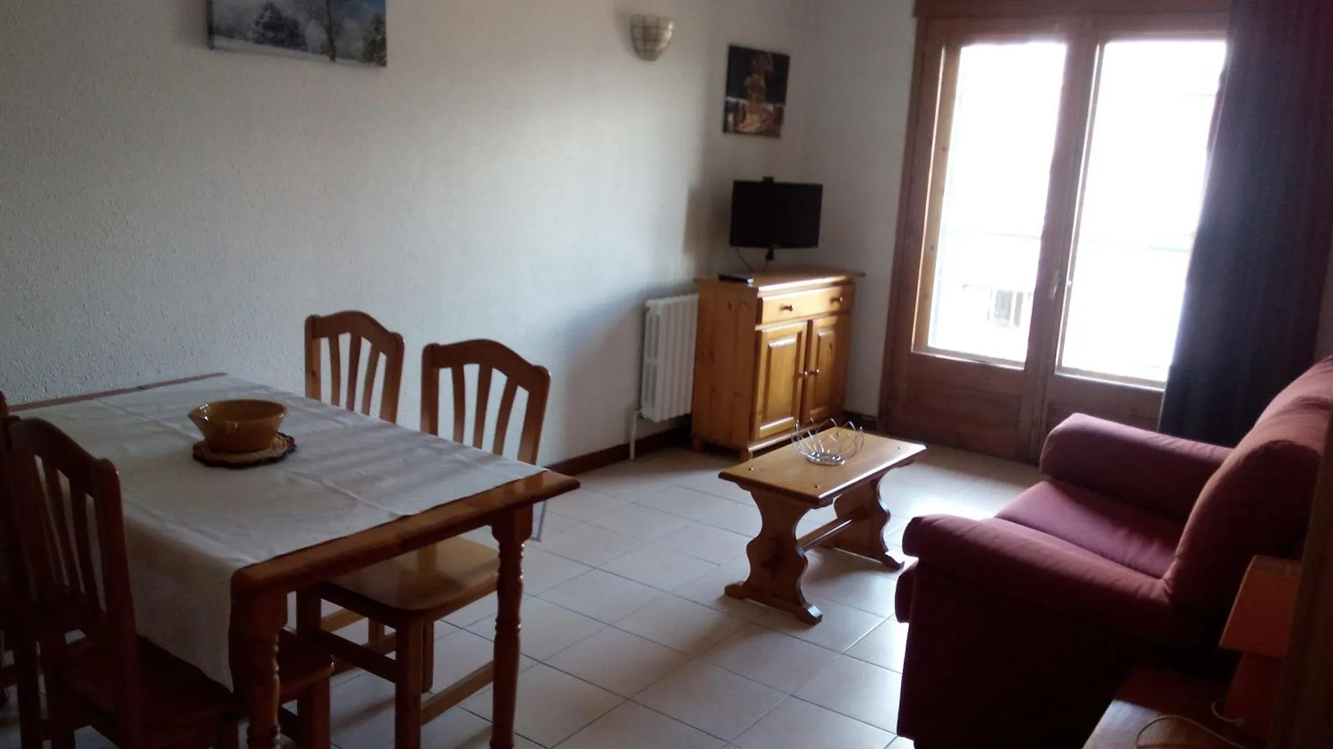 Apartaments Els Avets Pas de la Case 0*,